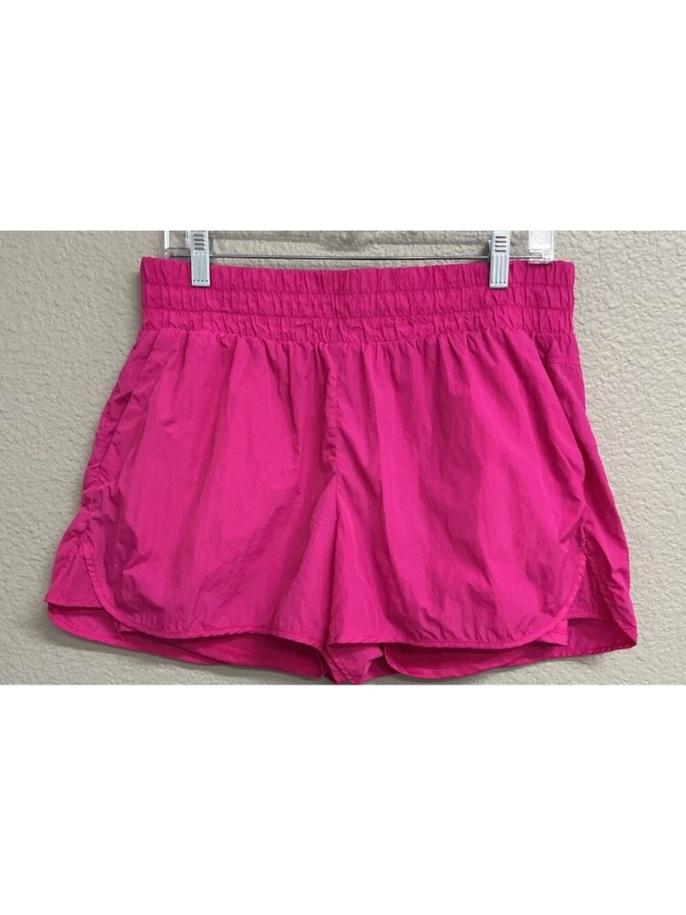 Spyder Active Women's Shorts Pink Lined Women’s Size Large Elastic Waist